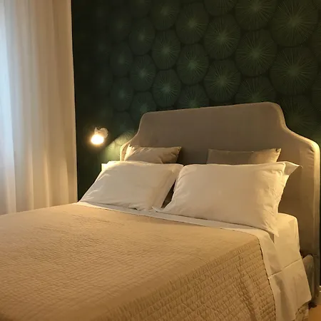 Affreschi A San Pietro 住宿加早餐酒店 4*