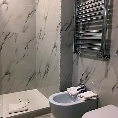 Affreschi A San Pietro Alojamento de Acomodação e Pequeno-almoço 4*