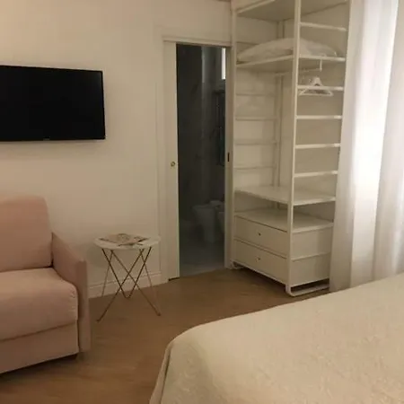 Bed & Breakfast Affreschi A San Pietro Rome