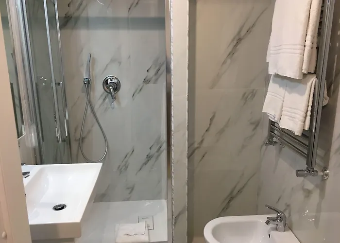 Affreschi A San Pietro 4*